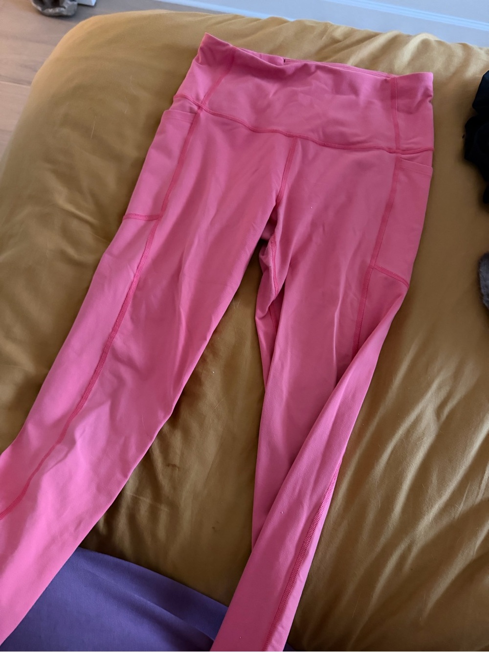 Victorias sport pink leggings with pockets
